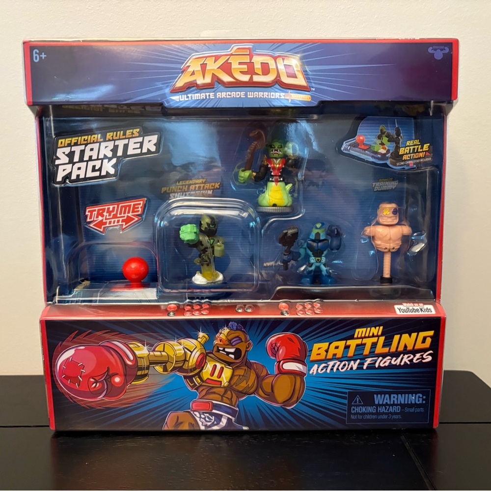 Akedo Mini Battling Action Figures Starter Pack